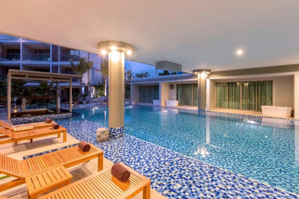 The Regent Phuket Bangtao Beach Pantai Bang Tao Luaran gambar